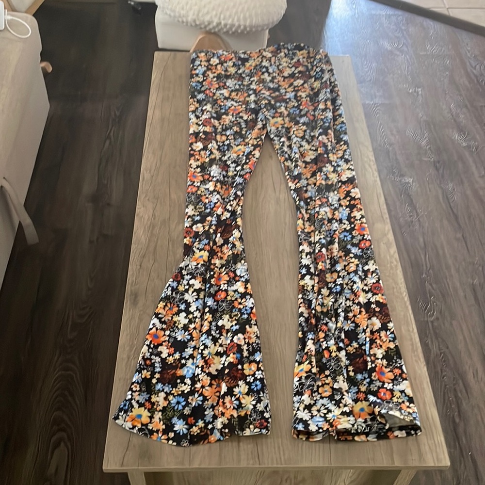 Floral flare pants